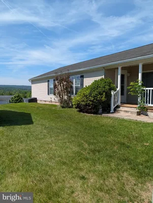 Property Slideshow image 2 of 31 | 75 westin rd, Douglassville, PA, 19518
