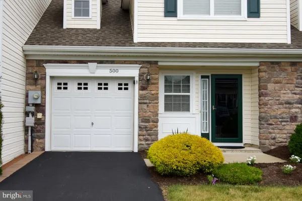 Property Slideshow image 2 of 33 | 500 harvest dr, Blandon, PA, 19510