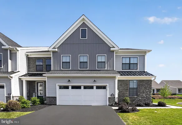 Property Slideshow image 2 of 15 | 1100 hewes st, Ambler, PA, 19002
