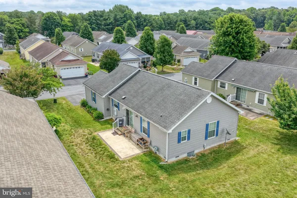 Property Slideshow image 3 of 37 | 117 foxtail ln 17, Magnolia, DE, 19962