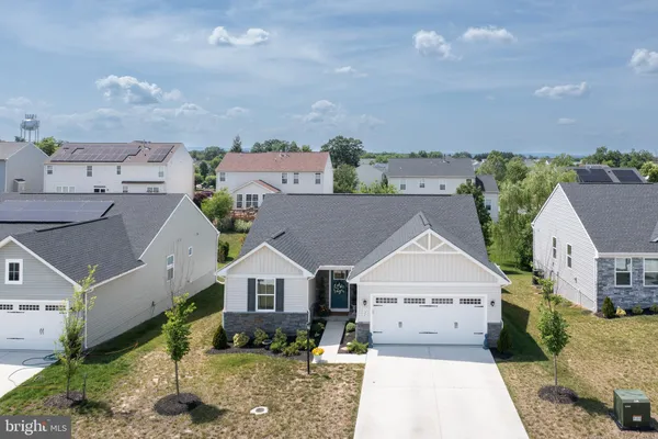 Property Slideshow image 3 of 41 | 120 gabriel ct, Winchester, VA, 22602