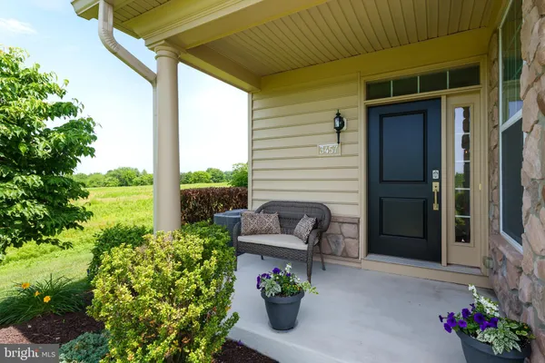 Property Slideshow image 2 of 47 | 3457 bushwood dr, Perkasie, PA, 18944
