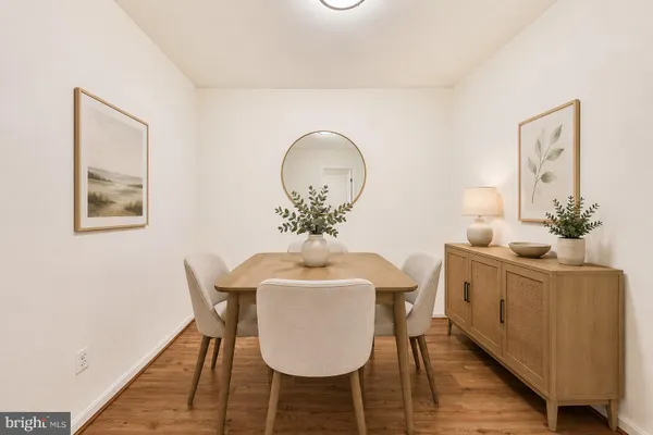 Property Slideshow image 3 of 40 | 8604 wandering fox trl 301, Odenton, MD, 21113