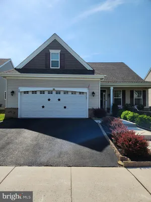 Property Slideshow image 2 of 26 | 28 pegasus ln, Smyrna, DE, 19977