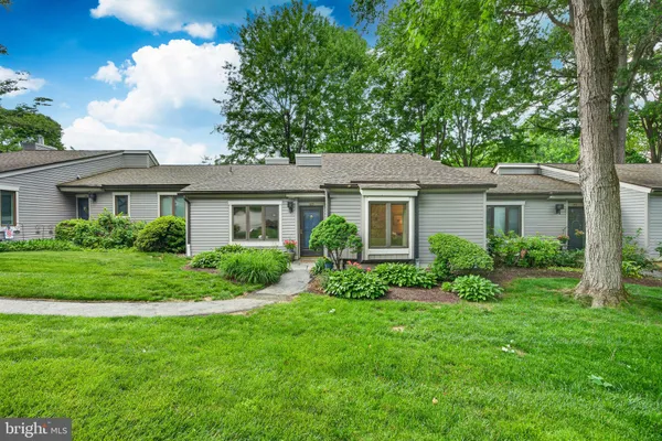 Property Slideshow image 3 of 40 | 183 chandler dr 183, West Chester, PA, 19380