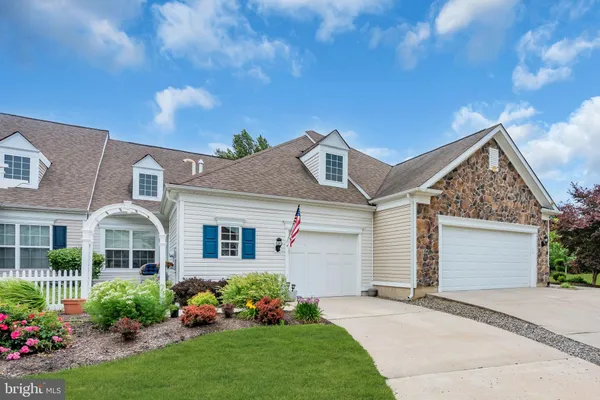 Property Slideshow image 3 of 35 | 173 sparrow dr, Hamilton, NJ, 08690