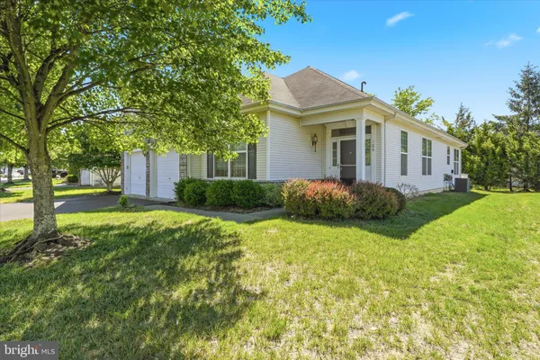 Property Slideshow image 2 of 50 | 106 lakeland dr, Barnegat, NJ, 08005