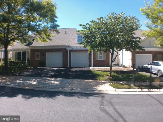 Property Slideshow image 2 of 28 | 44398 maltese falcon sq, Ashburn, VA, 20147