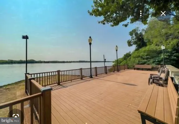 Property Slideshow image 3 of 10 | 20201 delaire landing rd 201, Philadelphia, PA, 19114