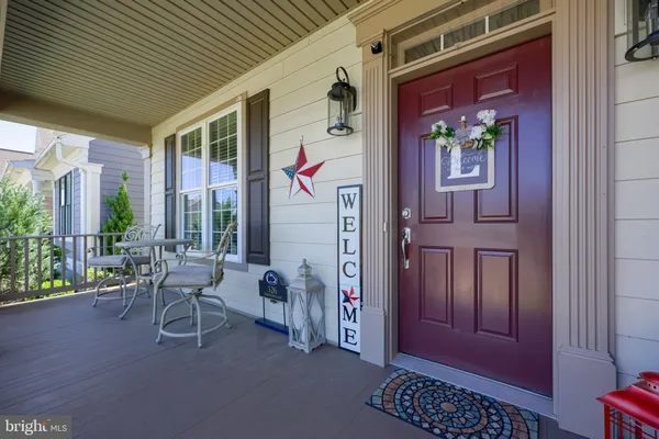 Property Slideshow image 3 of 58 | 326 tradition ln, Ephrata, PA, 17522
