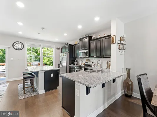 Property Slideshow image 3 of 46 | 33 sullivan way, Marlton, NJ, 08053