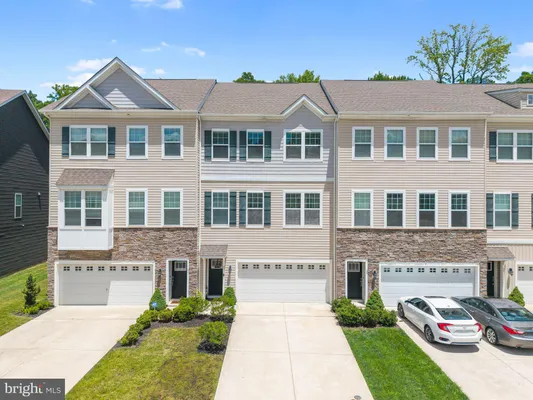 Property Slideshow image 2 of 46 | 33 sullivan way, Marlton, NJ, 08053