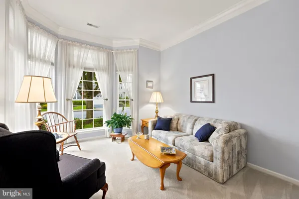 Property Slideshow image 3 of 26 | 17 brentwood rd, Boothwyn, PA, 19061