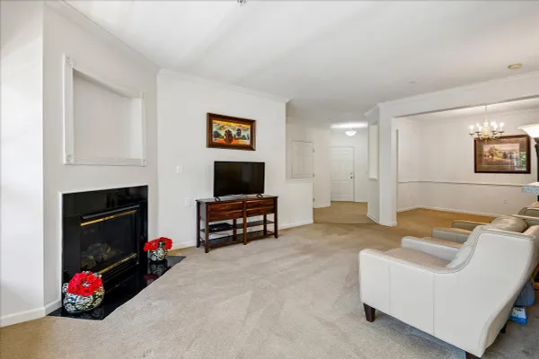 Property Slideshow image 3 of 29 | 1011 samantha ln 302, Odenton, MD, 21113