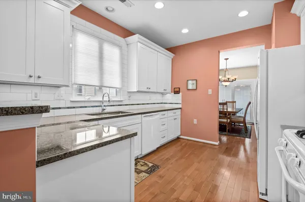 Property Slideshow image 3 of 26 | 8 zinnia way, Langhorne, PA, 19047