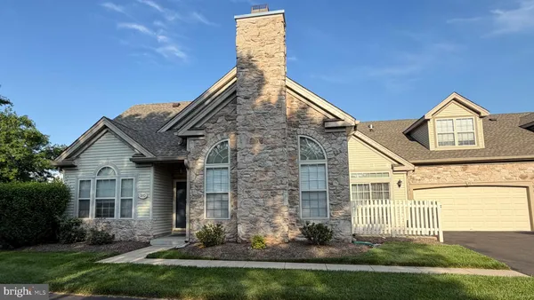 Property Slideshow image 3 of 27 | 25 legacy oaks dr, Richboro, PA, 18954