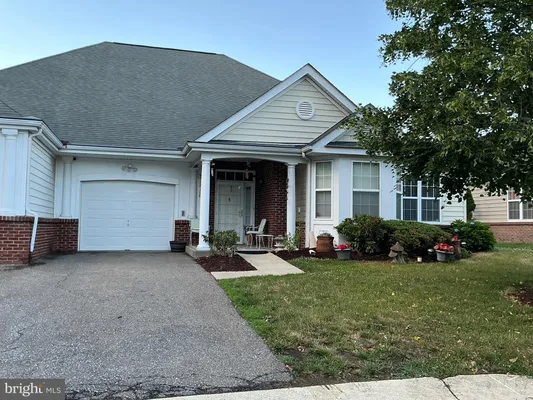 Property Slideshow image 2 of 9 | 13004 crocker pl, Upper Marlboro, MD, 20774