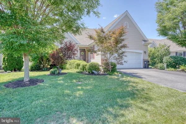 Property Slideshow image 2 of 28 | 543 sorrell cir, Smyrna, DE, 19977