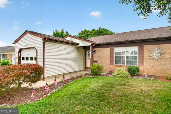 Property Slideshow image 3 of 78 | 5675 barberry ct, Frederick, MD, 21703