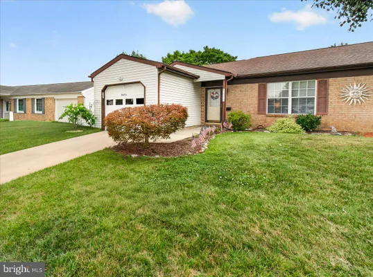 Property Slideshow image 2 of 78 | 5675 barberry ct, Frederick, MD, 21703