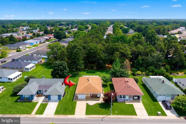 Property Slideshow image 2 of 48 | 438 jamaica blvd, Toms River, NJ, 08757