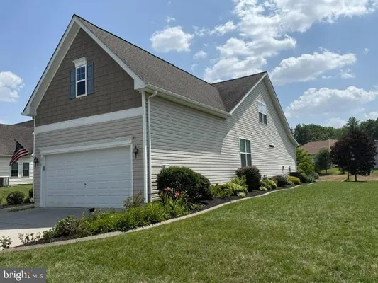 Property Slideshow image 3 of 15 | 118 winesap ln, Dover, DE, 19901