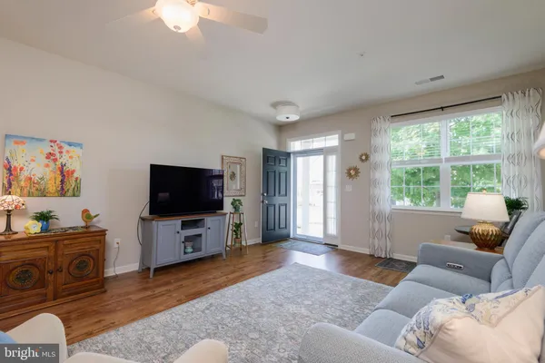 Property Slideshow image 3 of 32 | 224 rose view dr, West Grove, PA, 19390