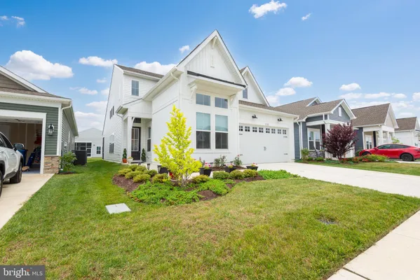 Property Slideshow image 2 of 63 | 233 peregrine dr, Chester, MD, 21619