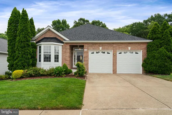 Property Slideshow image 2 of 71 | 17239 four seasons dr, Dumfries, VA, 22025