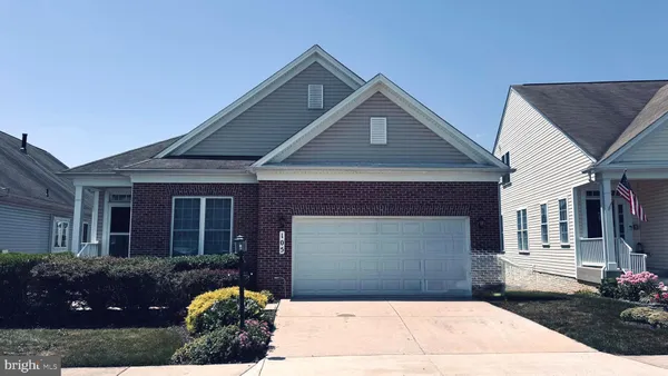 Property Slideshow image 2 of 6 | 105 butterfly dr 104, Taneytown, MD, 21787