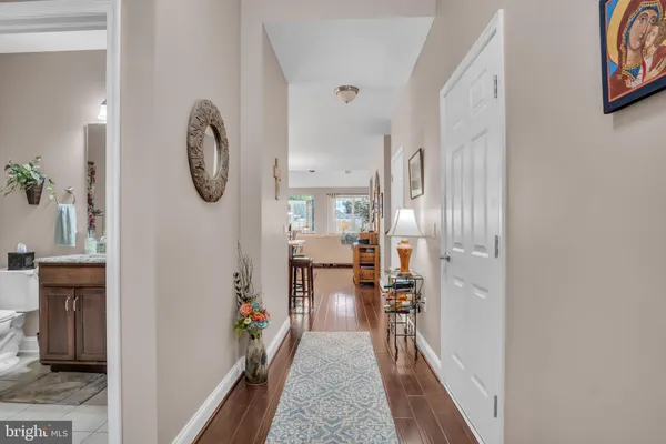 Property Slideshow image 3 of 69 | 225 loyal dr, Mechanicsburg, PA, 17050