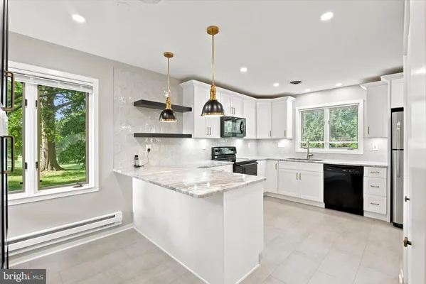 Property Slideshow image 3 of 25 | 130 chandler dr 130, West Chester, PA, 19380