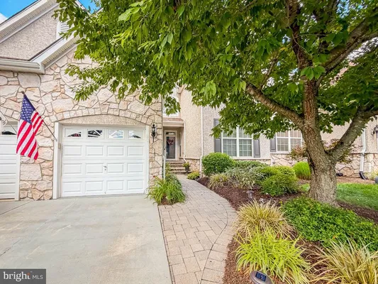 Property Slideshow image 2 of 69 | 21 van artsdalen dr, Washington Crossing, PA, 18977