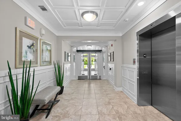 Property Slideshow image 3 of 49 | 20515 little creek ter 304, Ashburn, VA, 20147