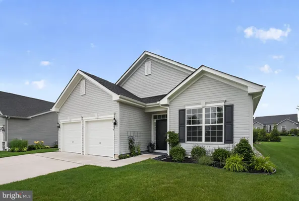 Property Slideshow image 3 of 31 | 174 cottage gate cir, Sewell, NJ, 08080