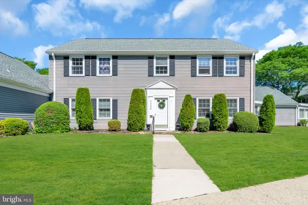 Property Slideshow image 3 of 30 | 229 old nassau rd b, Monroe Township, NJ, 08831