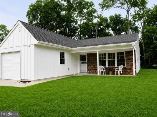 Property Slideshow image 2 of 28 | 220 lexington dr, Little Egg Harbor Twp, NJ, 08087