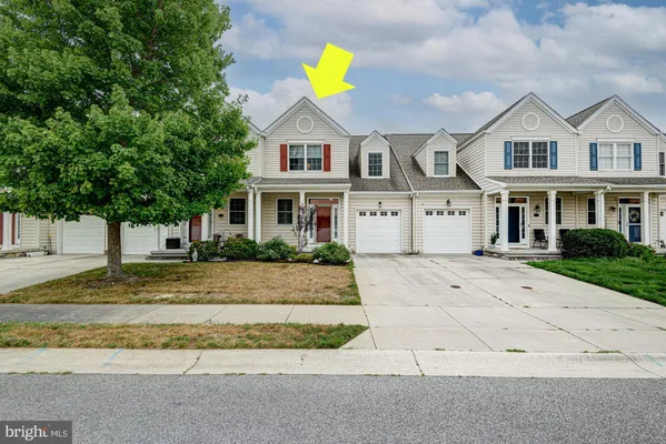 Property Slideshow image 2 of 52 | 103 candor ln, Dover, DE, 19901