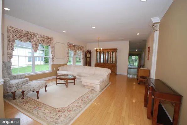 Property Slideshow image 3 of 31 | 61 honeyflower ln, Princeton Junction, NJ, 08550
