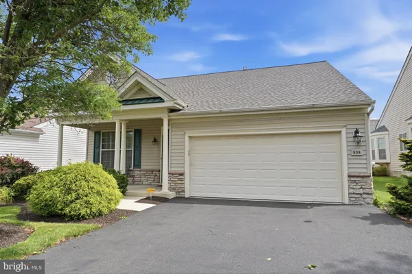 Property Slideshow image 3 of 31 | 808 nathaniel trl, Warwick, PA, 18974