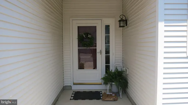 Property Slideshow image 3 of 27 | 25 chickadee way, Hamilton, NJ, 08690