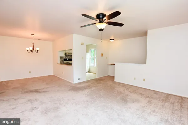 Property Slideshow image 3 of 20 | 4304-b adelaide dr, Mount Laurel, NJ, 08054