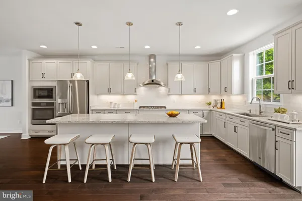 Property Slideshow image 2 of 63 | 7753 belvale dr, Alexandria, VA, 22315