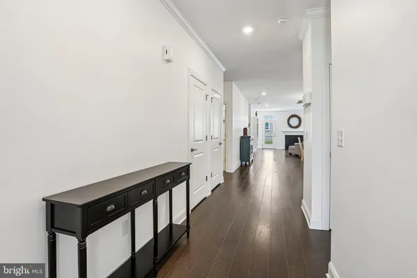 Property Slideshow image 3 of 61 | 2 pier, Mount Holly, NJ, 08060