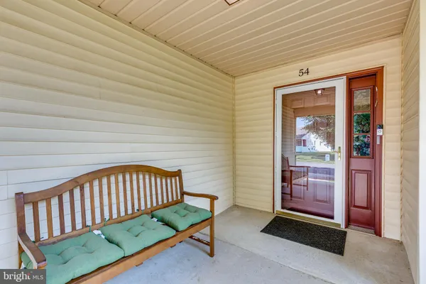 Property Slideshow image 3 of 35 | 54 horseshoe ln, Columbus, NJ, 08022
