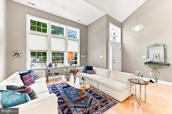 Property Slideshow image 3 of 44 | 404 peters way, Phoenixville, PA, 19460