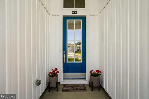 Property Slideshow image 2 of 84 | 121 merlin dr, Chester, MD, 21619