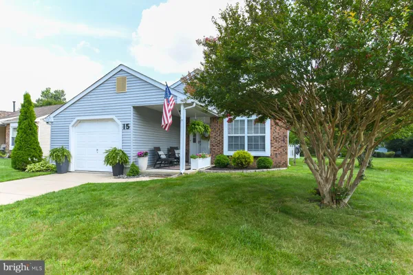 Property Slideshow image 2 of 25 | 15 blanchard dr, Woodbury, NJ, 08096