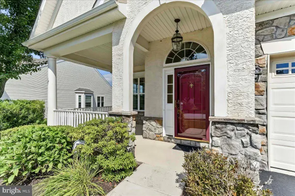 Property Slideshow image 3 of 48 | 207 hendrickson ln, West Grove, PA, 19390