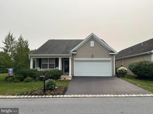 Property Slideshow image 2 of 5 | 707 thoreau dr, Mount Joy, PA, 17552